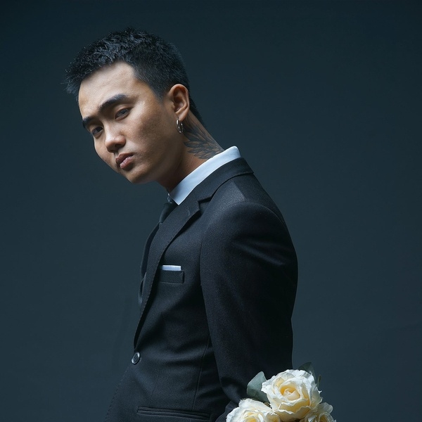 Luu De Li va loat sao Viet bi chi trich voi loi ung xu bi cho la kem duyen?