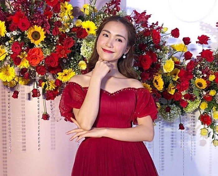 Luu De Li va loat sao Viet bi chi trich voi loi ung xu bi cho la kem duyen?