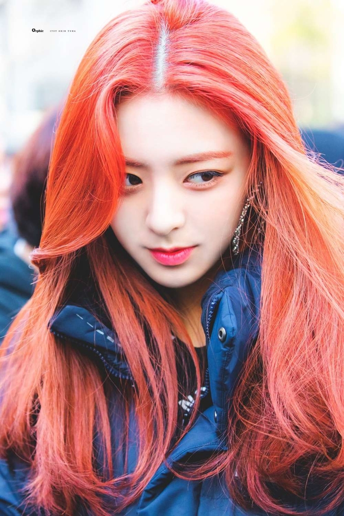 Mĩ nhân Kpop thế hệ 10x: Không giống Tzuyu thì cũng có nét của Irene
