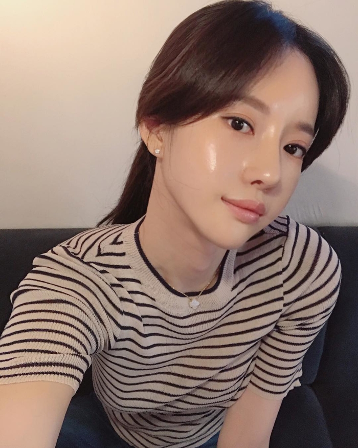 Nàng hãy học ngay cách làm đẹp bằng vitamin E của Hà Hồ