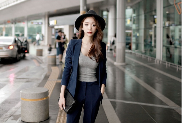Công việc nào cũng áp lực, cạnh tranh, đừng hở tí là em nghỉ việc