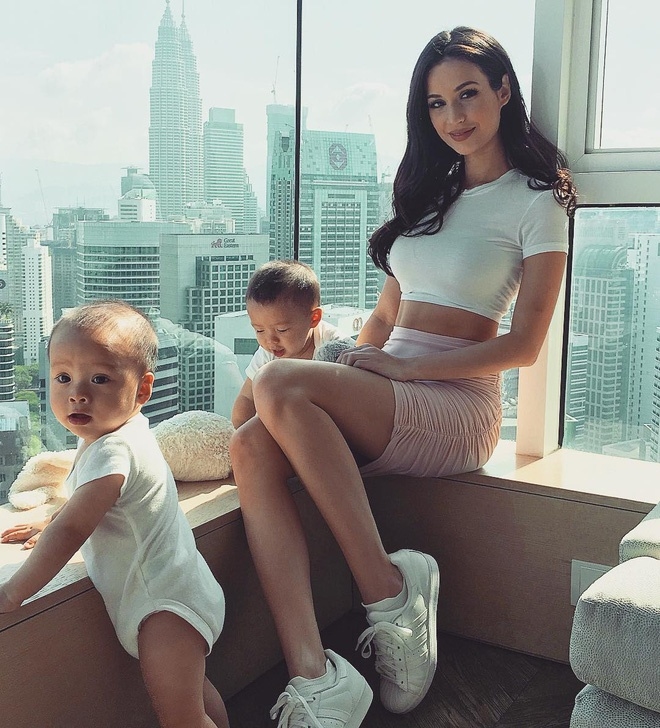 Nhật ký một ngày làm mẹ bỉm sữa: Có những phút giây tôi muốn “từ chức”