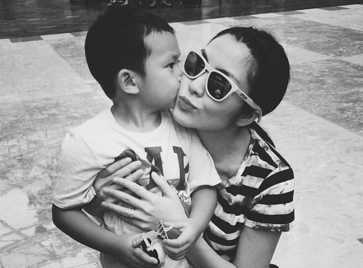 Những nhan sắc miền Tây lấy chồng đại gia: Hạnh phúc, giàu sang êm ấm