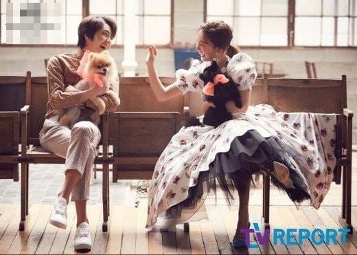 Những cậu em quốc dân trong làng Kbiz: Tài năng, nổi tiếng còn thân