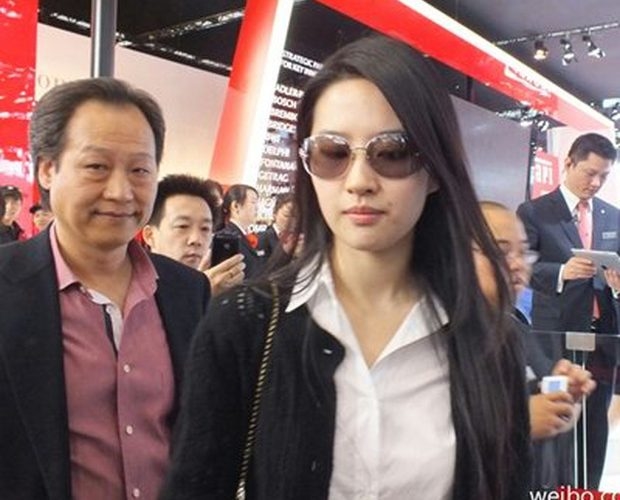 Những mối quan hệ mập mờ đầy tai tiếng của các mỹ nhân Hoa ngữ