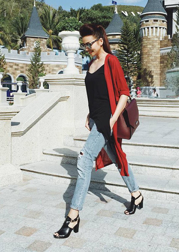 Những món đồ thời trang mùa hè chẳng lo lỗi mốt