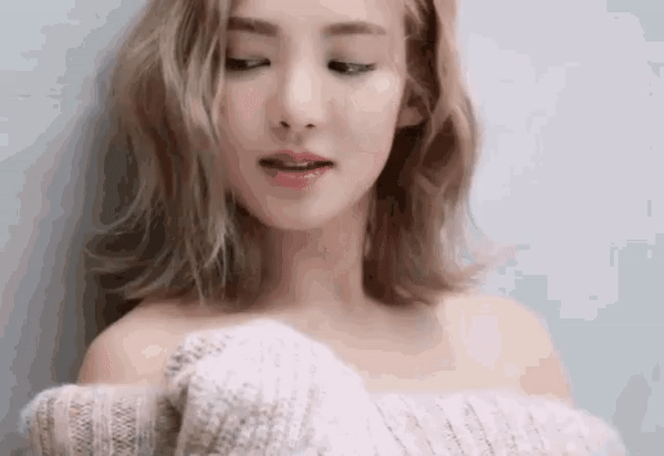Những nữ thần tượng Kpop từng bị gắn mác kém sắc và cái kết “bứt phá”