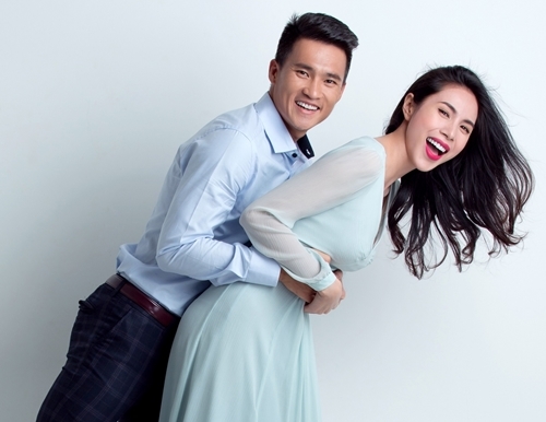 Những ông chồng trong showbiz không bao giờ cãi vợ chỉ bởi chữ yêu