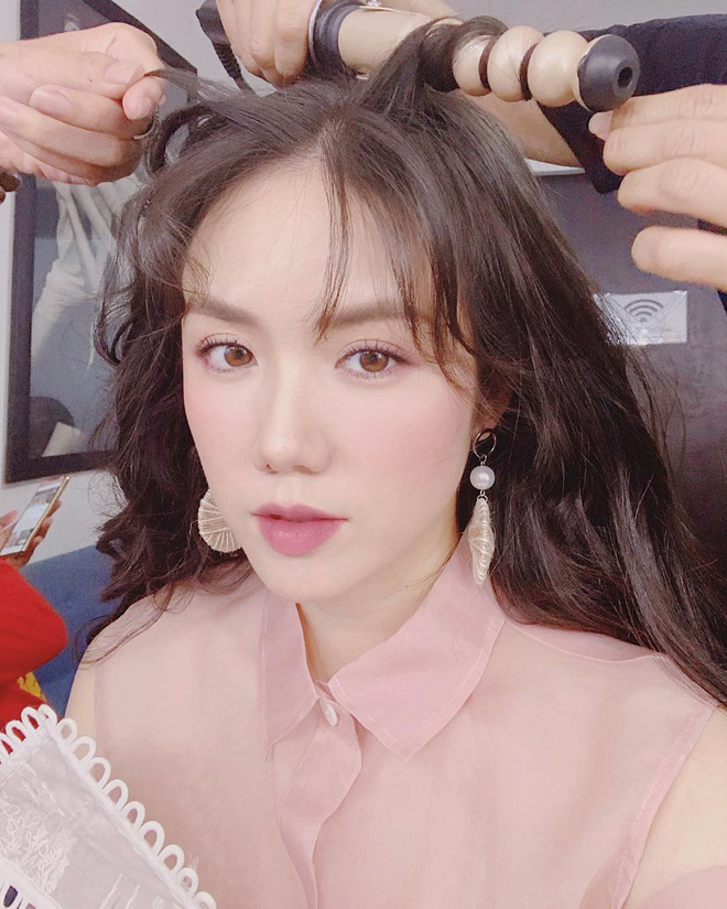 Những sao “sành thời trang” đang bấn loạn vì màu son độc đáo này