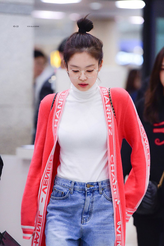 Nữ idol đẹp nhất ngoài đời do thần tượng bình chọn: Em út TWICE bất