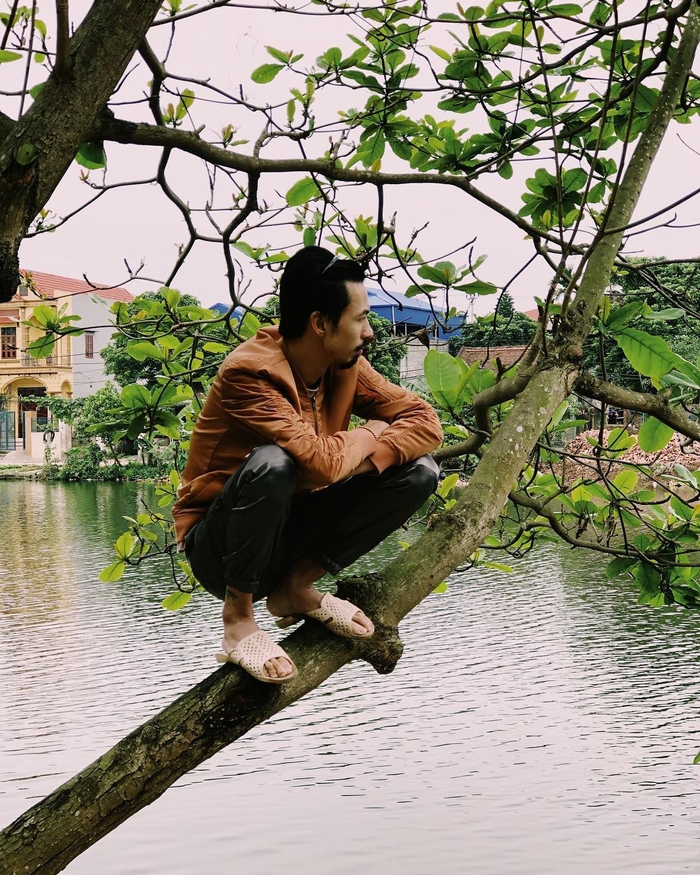 Phạm Hương khoe “sính lễ cầu hôn” khủng, Hương Tràm đơ như tượng sáp