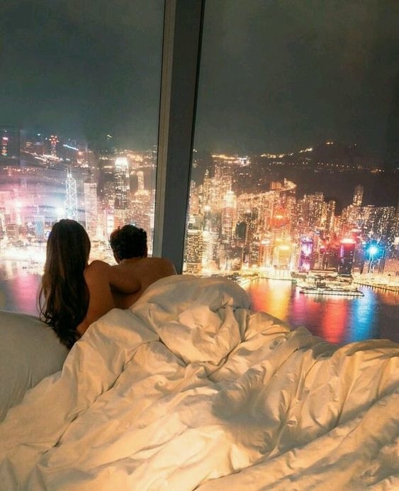Chuyện ấy trước hôn nhân nên hay không?