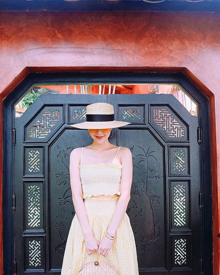 Style “du hí” của Minh Hằng sẽ gợi ý bạn phong cách ăn mặc cực xịn xò