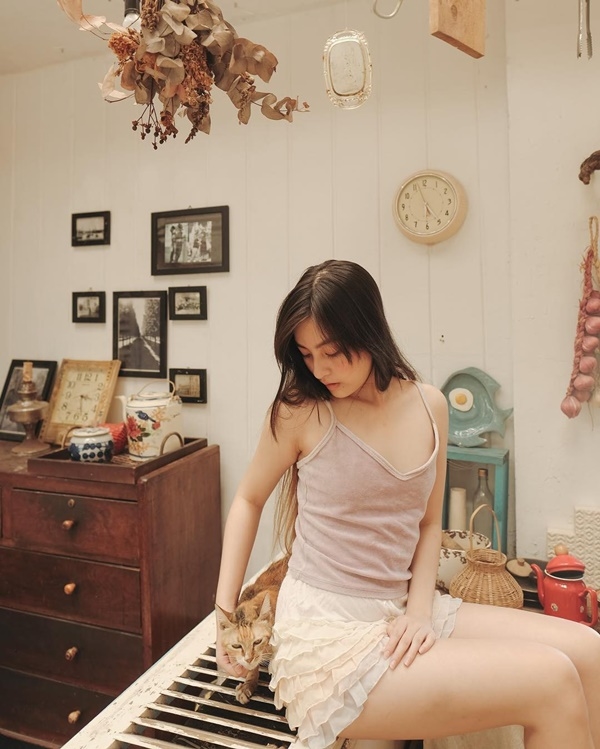 Hot girl thế hệ 10X có cơ hội tỏa sáng như các đàn chị hay không?