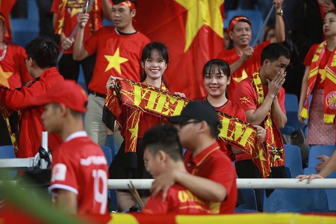 Bàn luận nhan sắc phái nữ: Đừng gõ đã tay rồi tổn thương người khác