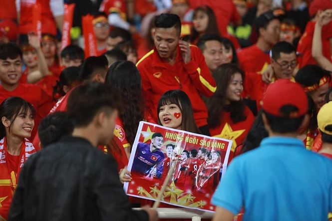 Bàn luận nhan sắc phái nữ: Đừng gõ đã tay rồi tổn thương người khác