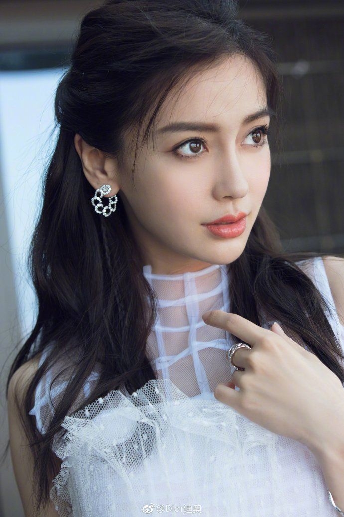 Tiêu chuẩn chung để chọn ra mỹ nhân đẹp nhất showbiz châu Á