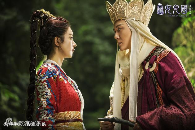 Triệu Lệ Dĩnh là sao nữ có hôn nhân viên mãn nhất showbiz