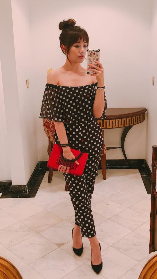 Tủ đồ chất ngập hàng hiệu của Hari Won