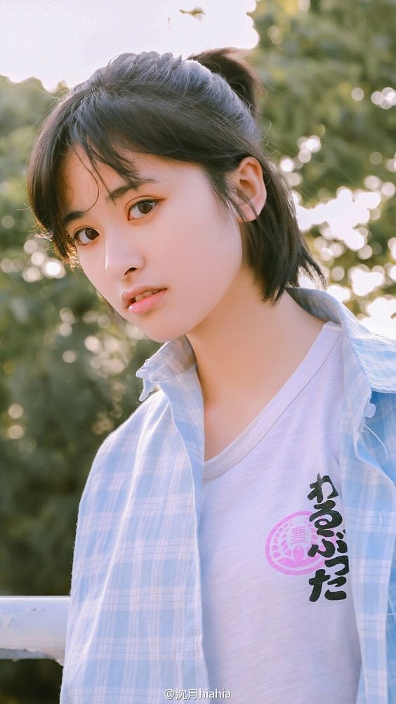 Tử vi tháng 4/2019: Cự Giải gặp nhiều áp lực, Song Ngư rất dễ bị lừa