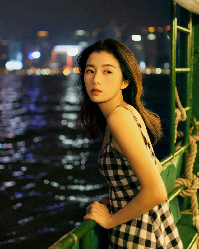Tử vi thứ Bảy (23/03): Song Tử có quà bí mật từ nửa kia