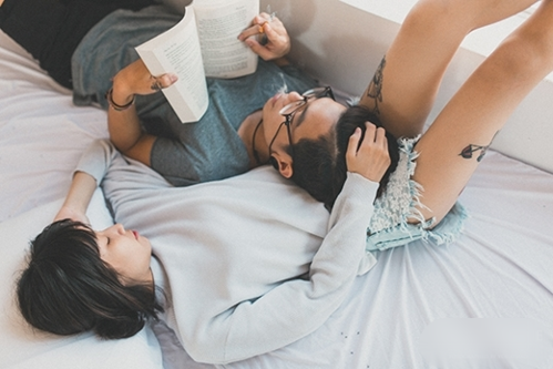 Tử vi thứ Bảy (9/03): Bạch Dương hạnh phúc vì được yêu lại từ đầu