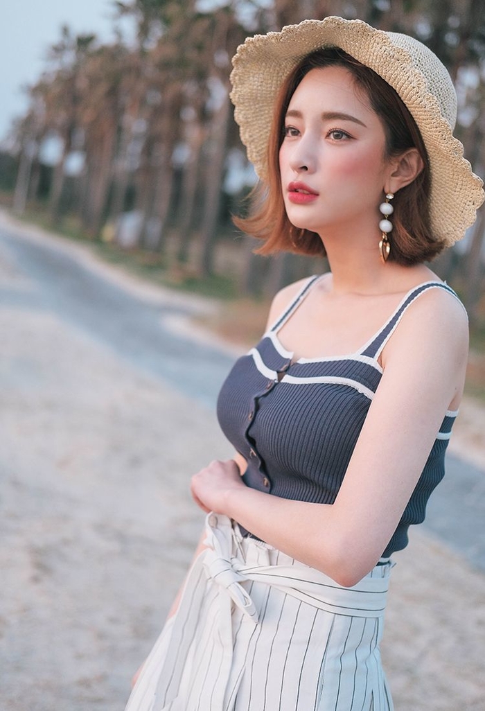 Tử vi thứ Hai (1/04): Bạch Dương tình duyên khởi sắc