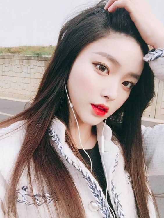 Tử vi thứ Hai (11/03): Bạch Dương vận đào hoa nở rộ
