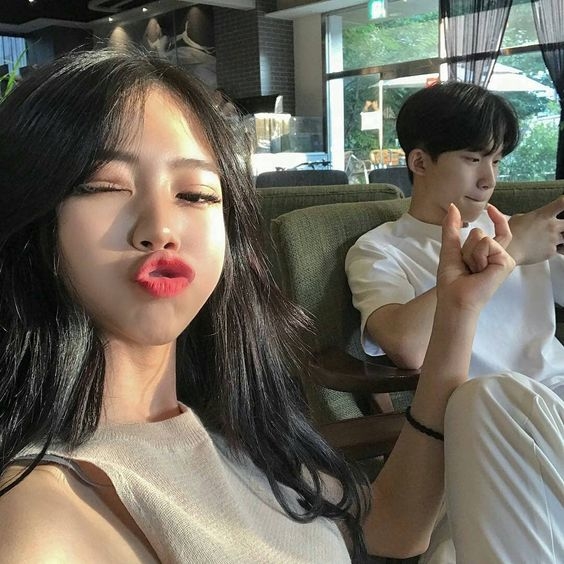 Tử vi tuần (11/3 - 17/3): Bảo Bình thu hút người khác giới