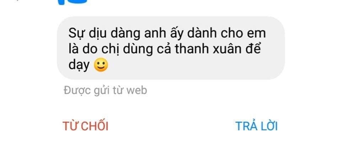 Ung xu nhu the nao khi nguoi yeu cu cua nguoi yeu moi nhan tin dan mat minh?