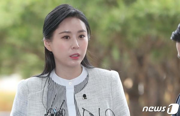 Vụ án Jang Ja Yeon mới là câu chuyện đáng sợ nhất showbiz Hàn
