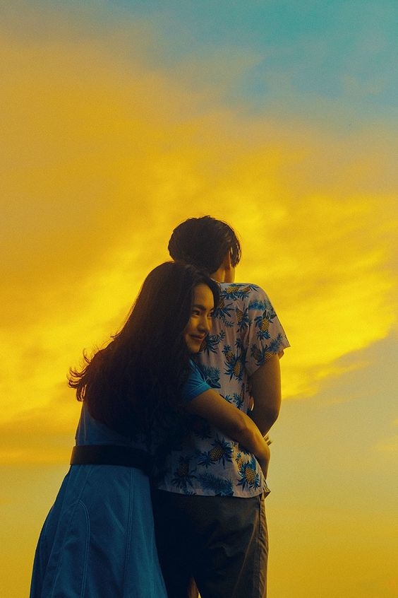 10 cách để biết crush có tình ý với mình hay không