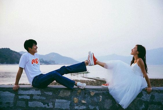 10 cách để biết crush có tình ý với mình hay không