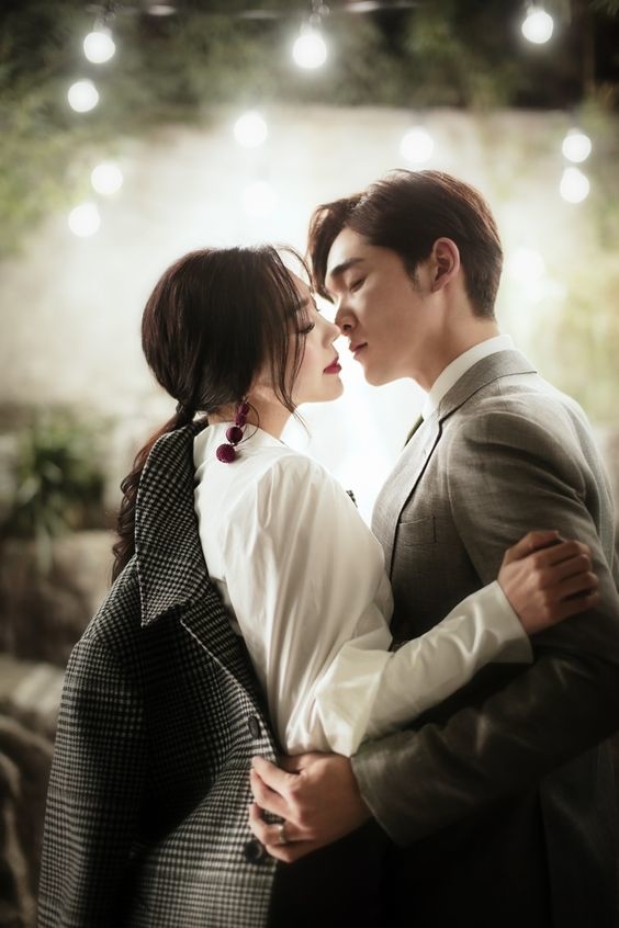10 cách để biết crush có tình ý với mình hay không