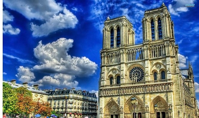 10 điều bạn chưa biết về nhà thờ Đức Bà Paris