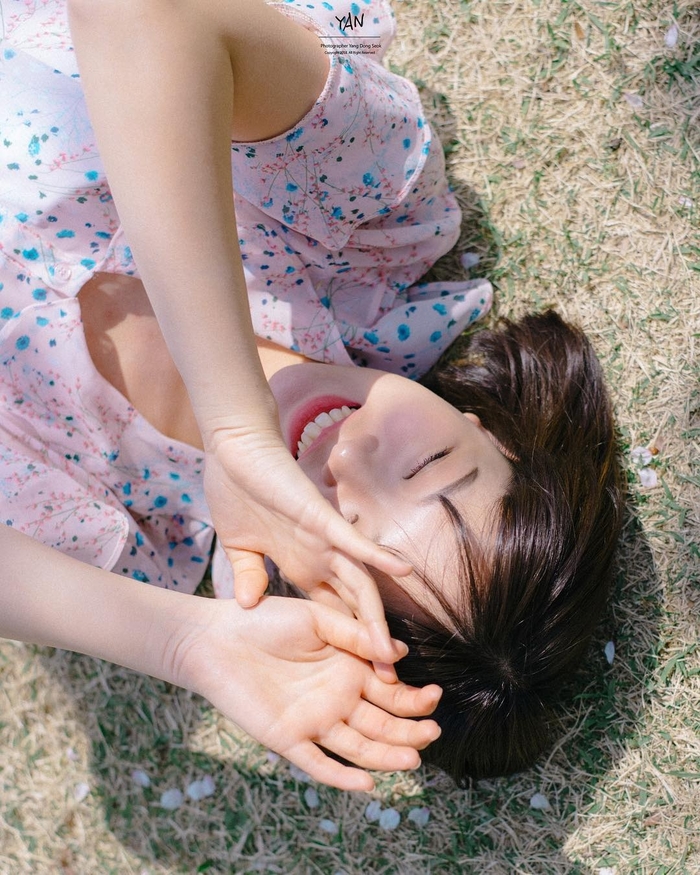 Tử vi thứ Năm (25/04): Bạch Dương tình cảm rất viên mãn