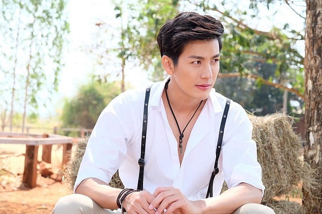 4 chàng trai chuẩn bad boy này vẫn hút fan nữ ùn ùn trong phim Thái