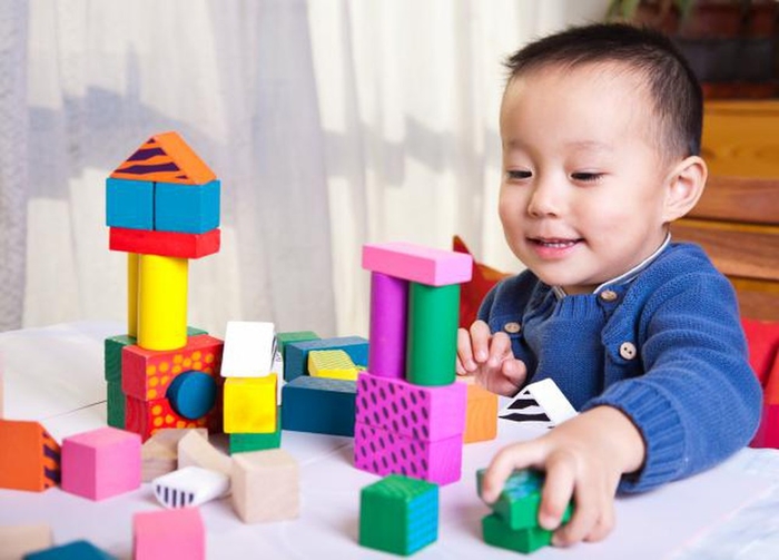 Chuyên gai lý gải vì sao bố mẹ không nên mua nhiều đồ chơi cho con