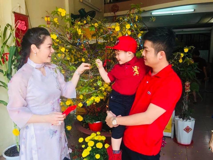 Ai bảo chân dài phải lấy đại gia mỹ nhân Việt lấy chồng nghèo nhưng