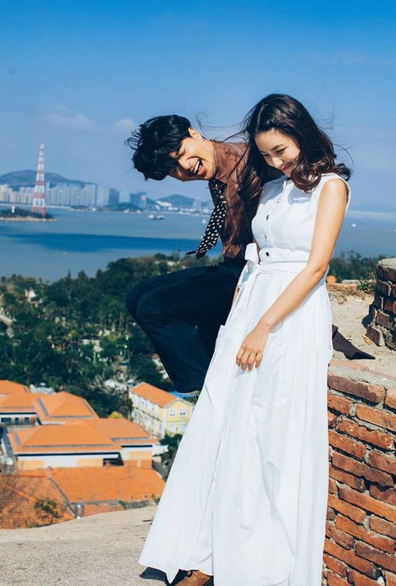 Bạn chỉ thật sự hạnh phúc khi không xem người ấy là cả thế giới