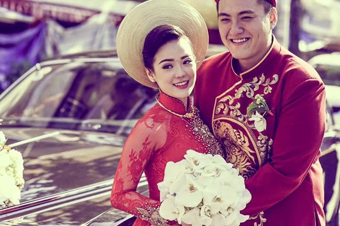 Bạn gái của Youtuber đình đám yêu đương được truy lùng không kém sao