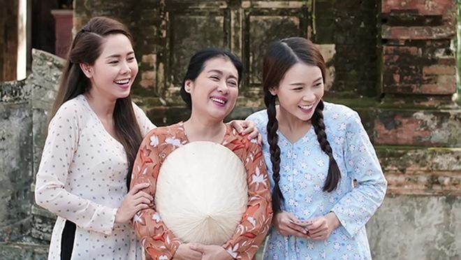 Hậu PTTM hỏng “Cô Thắm” Tường Vi tái xuất với diện mạo mới