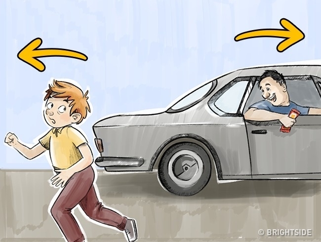 Dạy trẻ cách tự vệ khi ở một mình với người lạ
