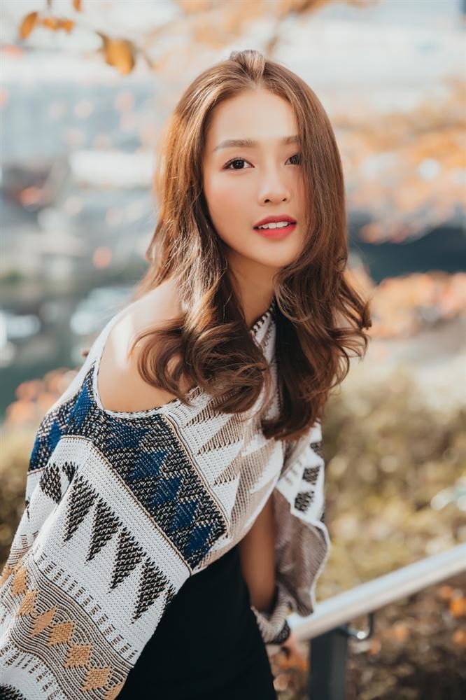 Bị chê diễn xuất không chuyên nghiệp, đây là cách Lan Ngọc và đáp trả