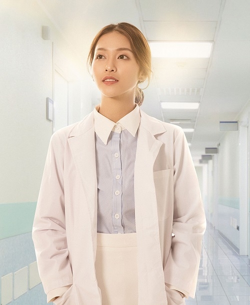 Bị chê diễn xuất không chuyên nghiệp, đây là cách Lan Ngọc và đáp trả