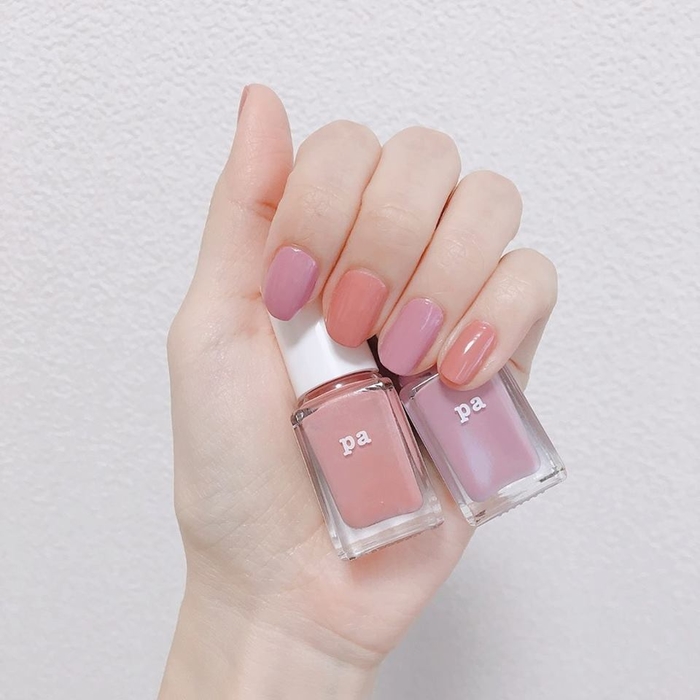 Chẳng cần lòe loẹt, những màu sơn móng đơn giản này vẫn giữ ngôi vương