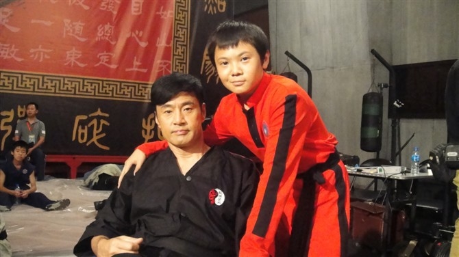 Cheng đầu gấu của The Karate Kid giờ đã lột xác thành mỹ nam