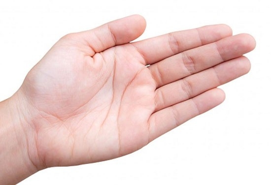 Chỉ cần xem tướng bàn tay cũng đoán biết ngay tương lai giàu sang