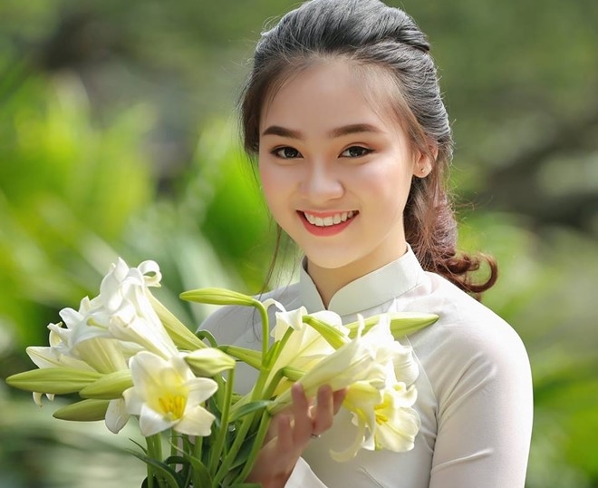 Tướng do tâm sinh, dung mạo đẹp đẽ cũng là một loại phúc báo