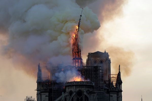 Đám cháy tại nhà thờ Đức Bà Paris được tiên đoán từ trước